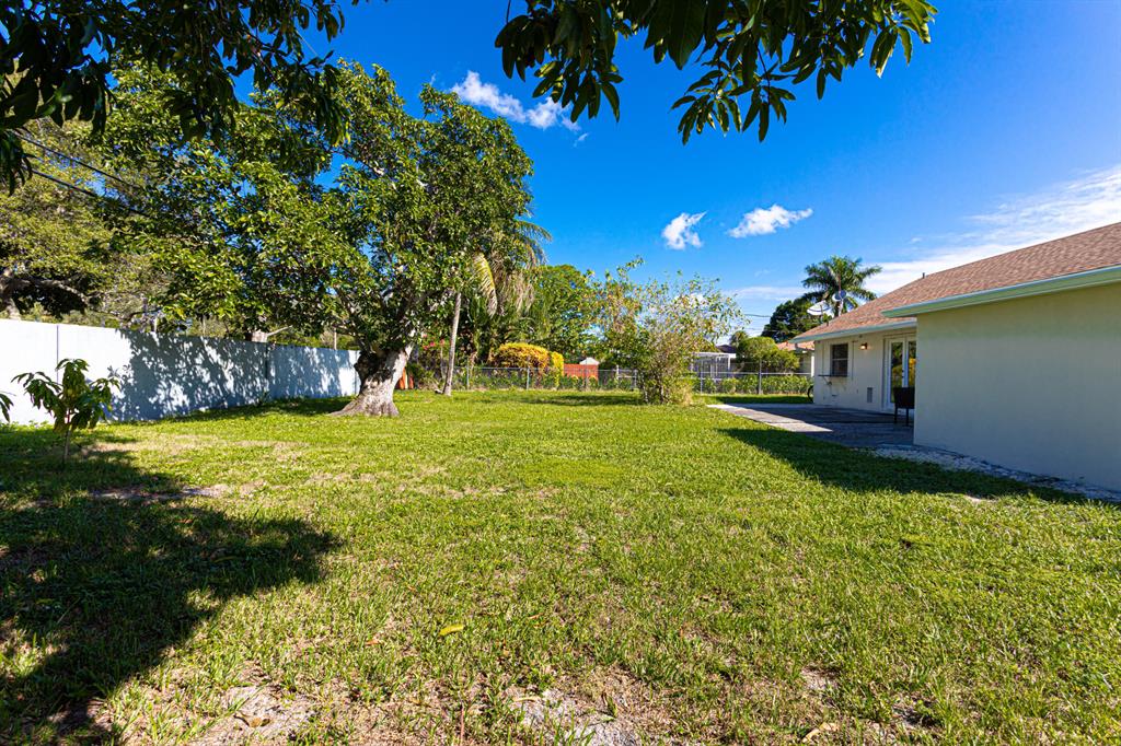 Country Club Village Sec - Residential