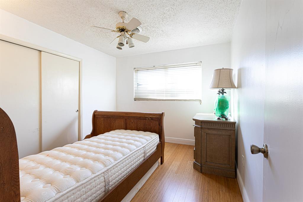 Country Club Village Sec - Residential