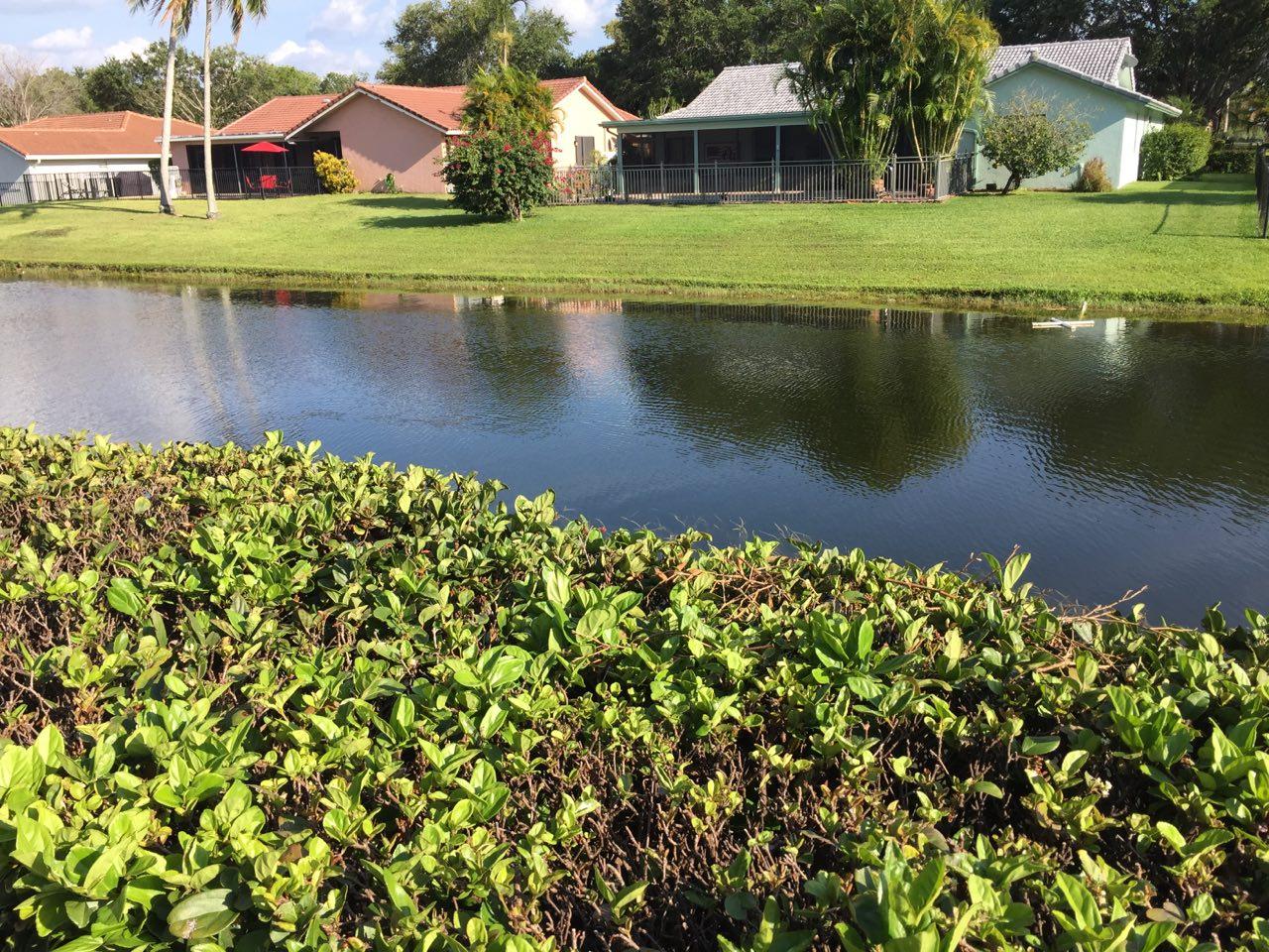 CYPRESS GLEN TOWNHOMES CONDO - Residential