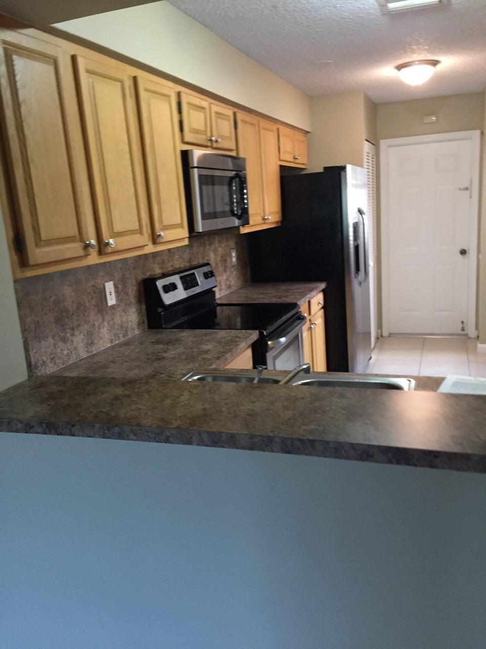 CYPRESS GLEN TOWNHOMES CONDO - Residential