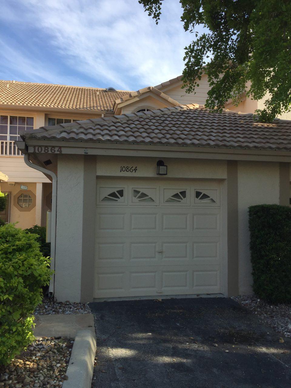 CYPRESS GLEN TOWNHOMES CONDO - Residential