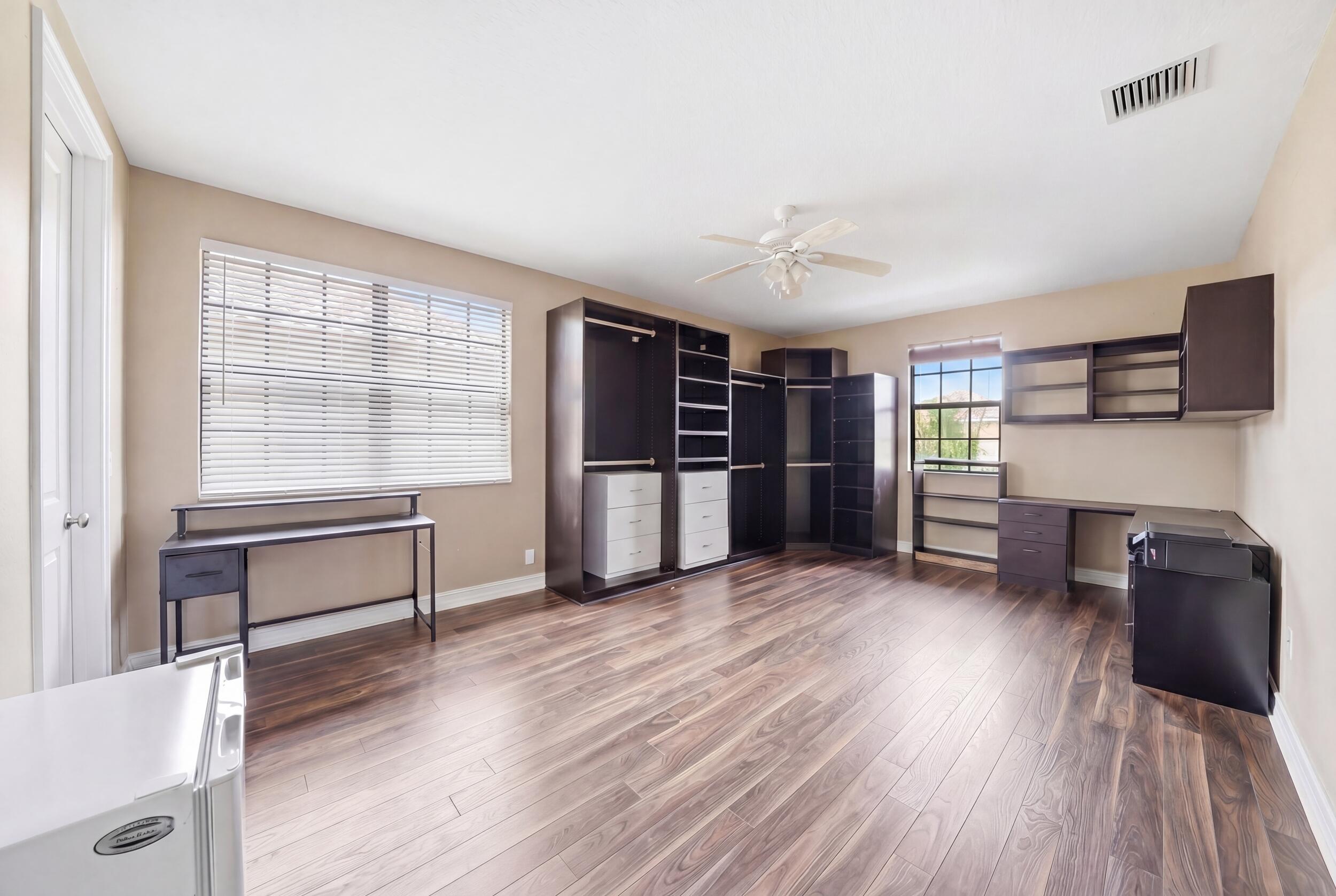 PARKLAND VILLAGE - Residential