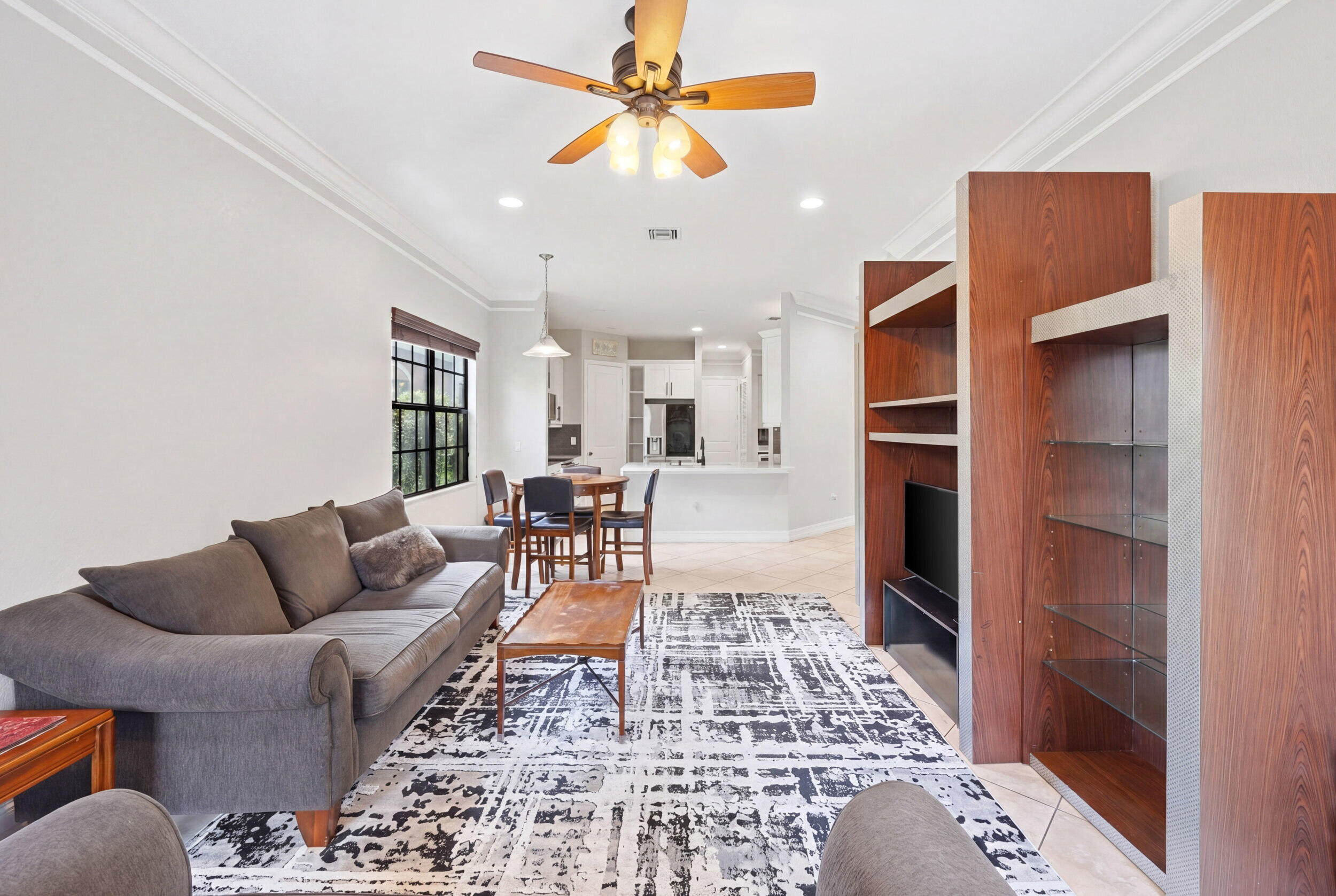 PARKLAND VILLAGE - Residential