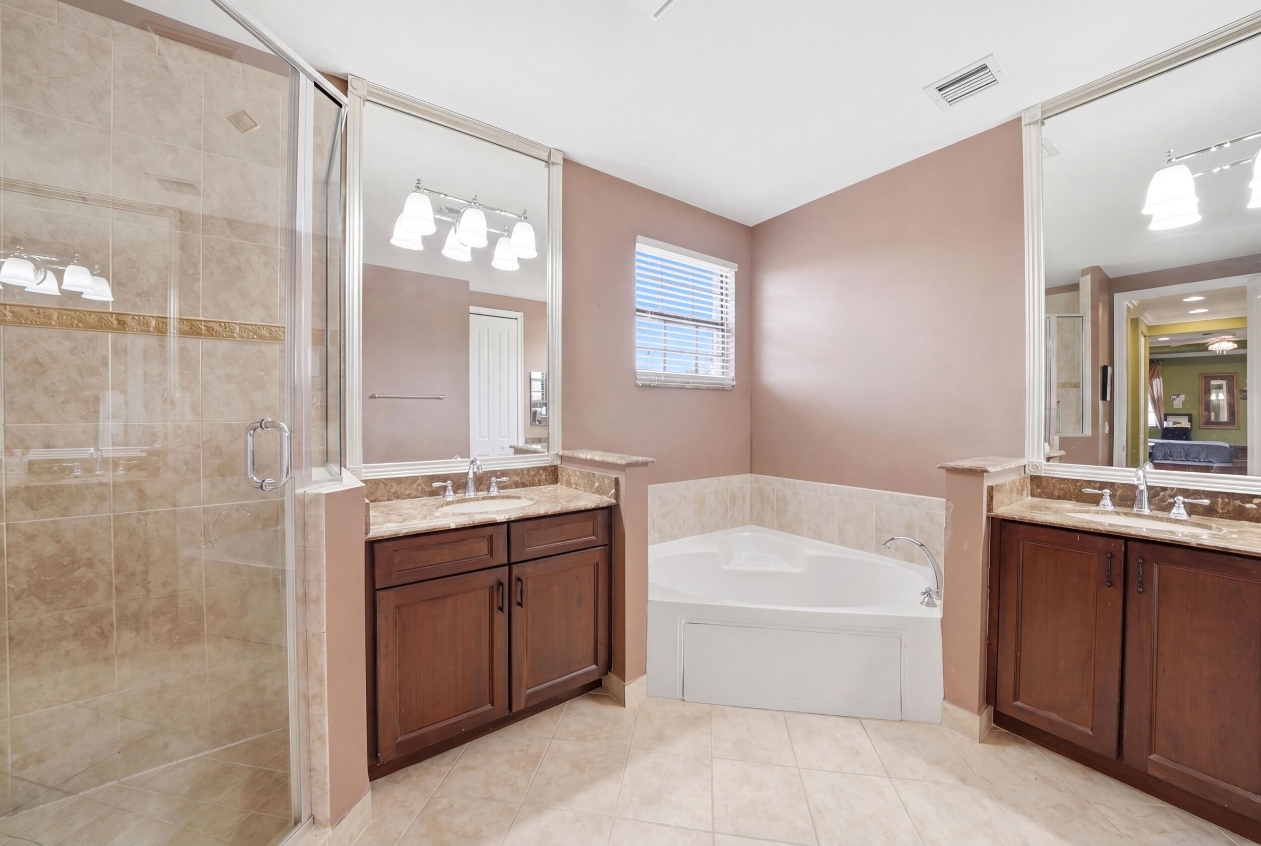 PARKLAND VILLAGE - Residential