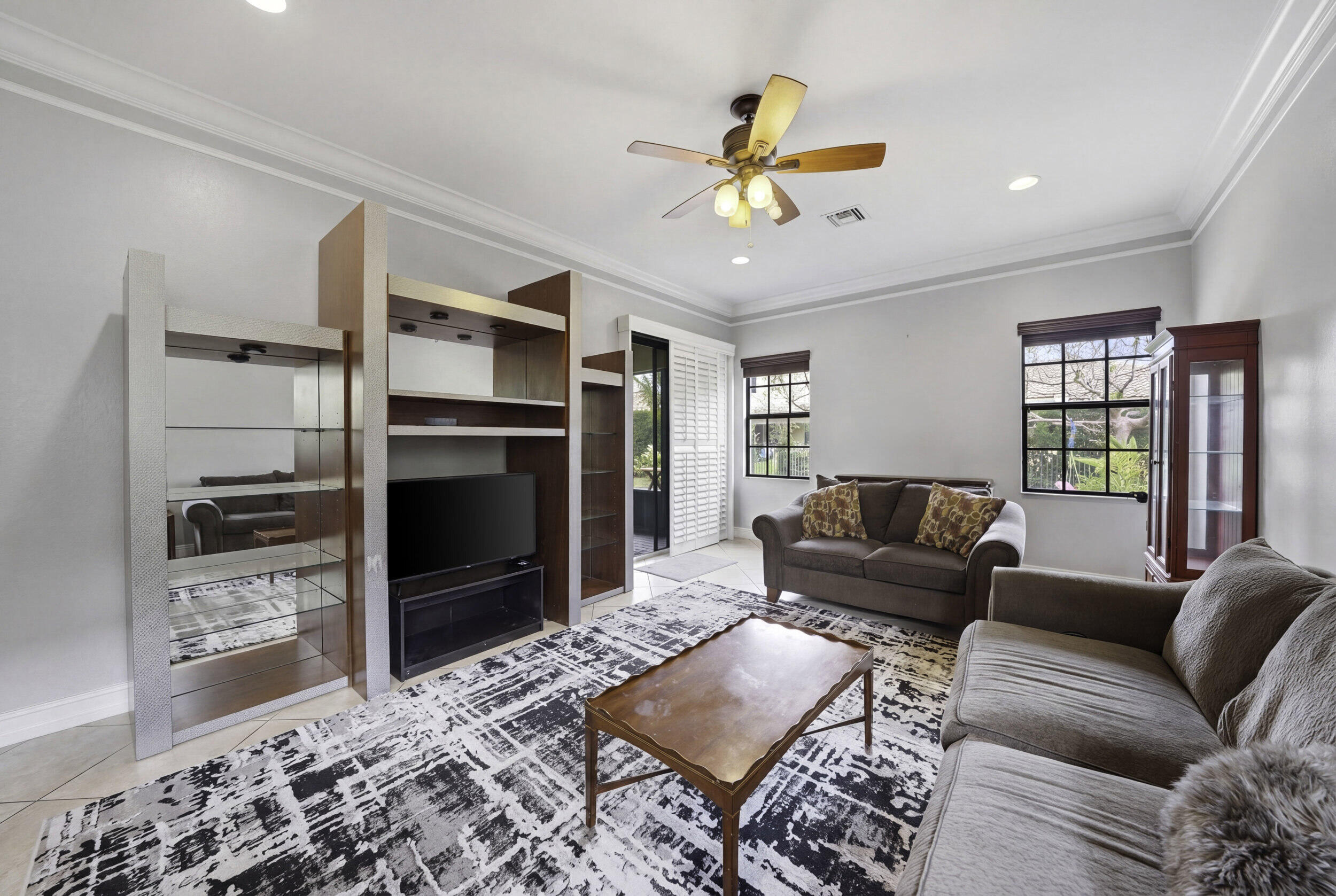 PARKLAND VILLAGE - Residential