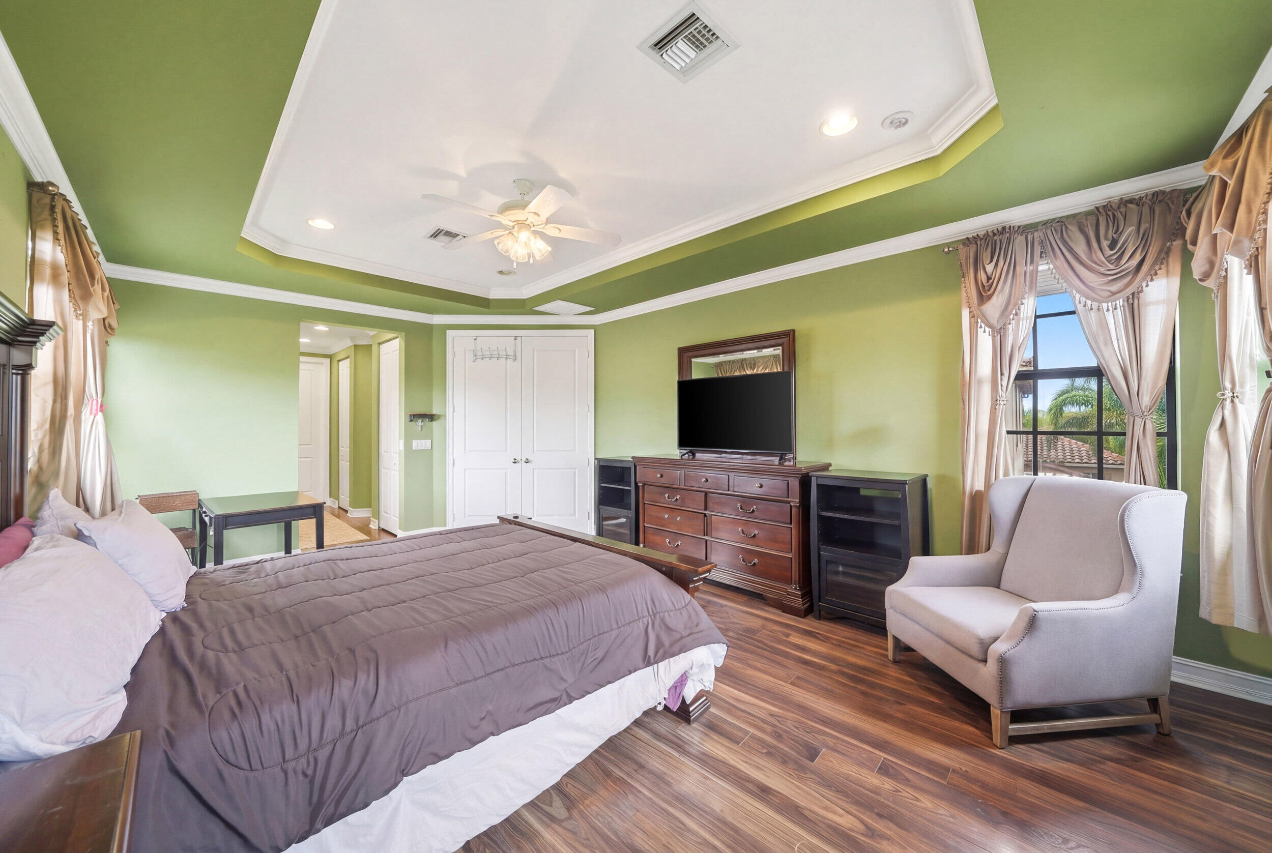 PARKLAND VILLAGE - Residential