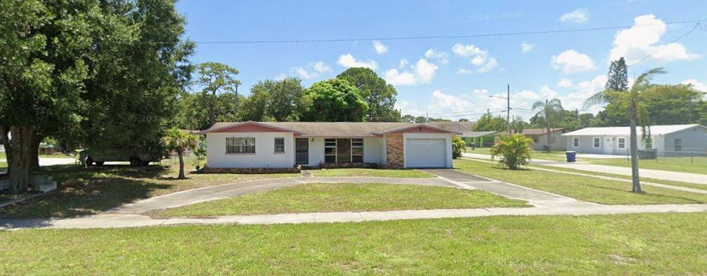 Photo of 2609 Avenue Q, Fort Pierce, FL 34947 (MLS # R11146276)