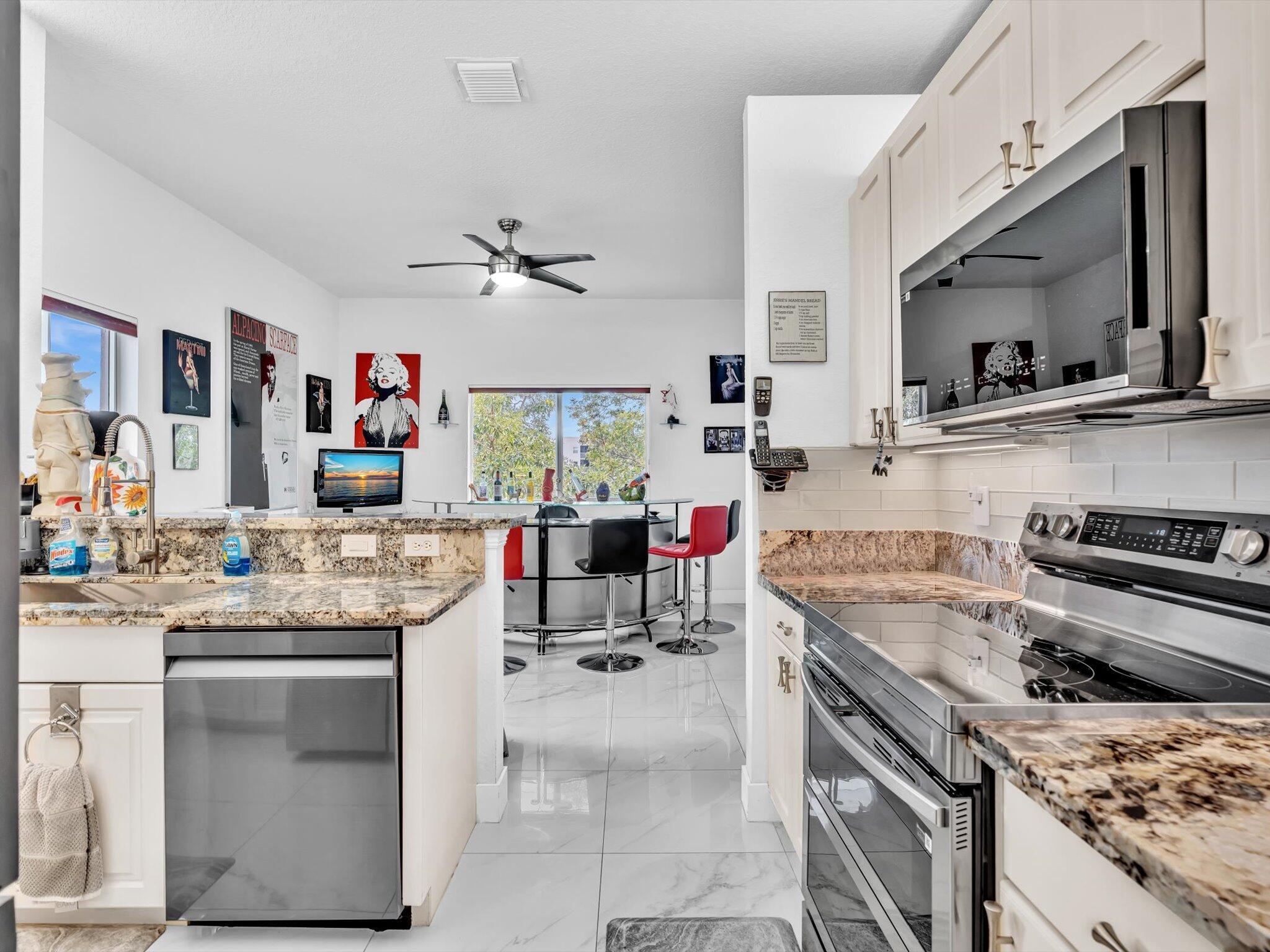 KINGS POINT EXETER EAST - Residential