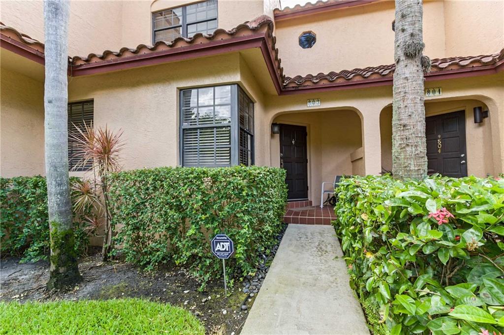 Spanish Spring Townhomes - Residential
