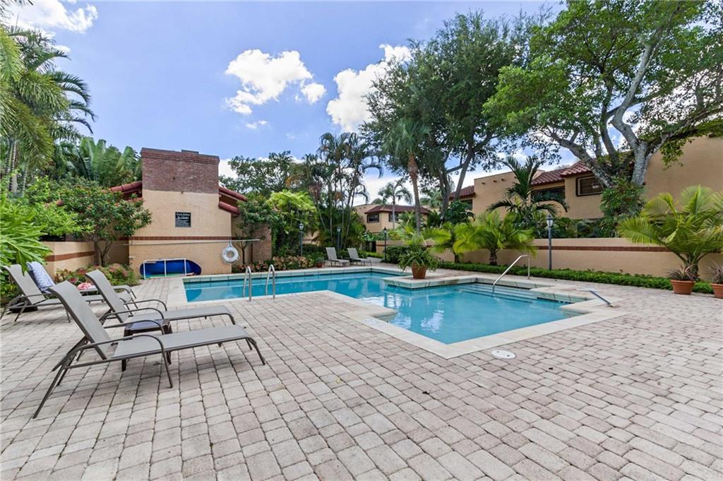 Spanish Spring Townhomes - Residential