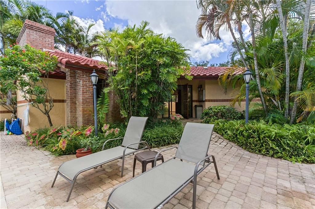 Spanish Spring Townhomes - Residential
