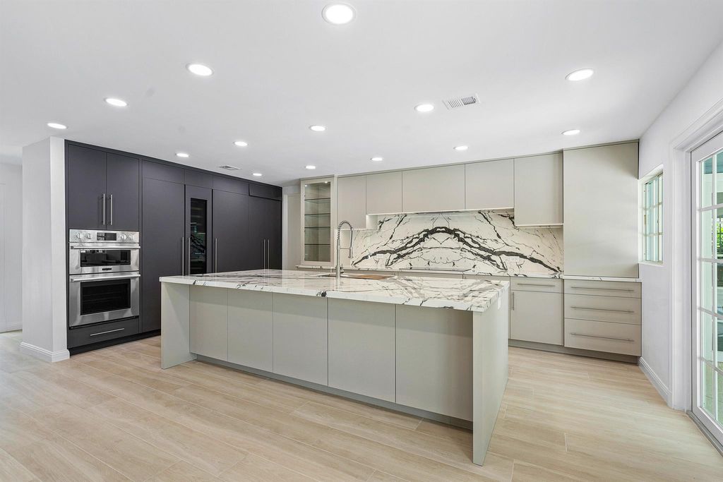 Photo of 17267 SE Galway Court, Jupiter, FL 33469 (MLS # R10929212)