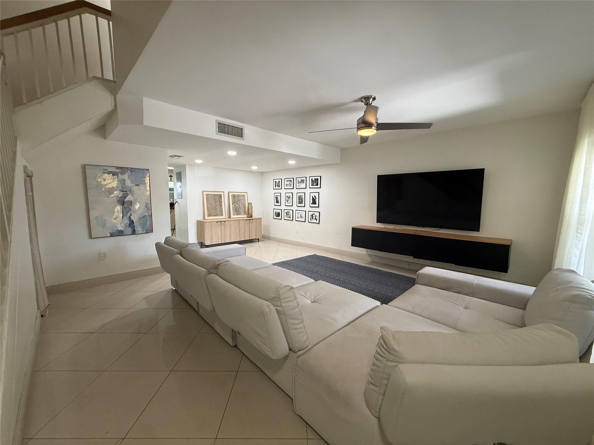 1382 NW 123rd Ave