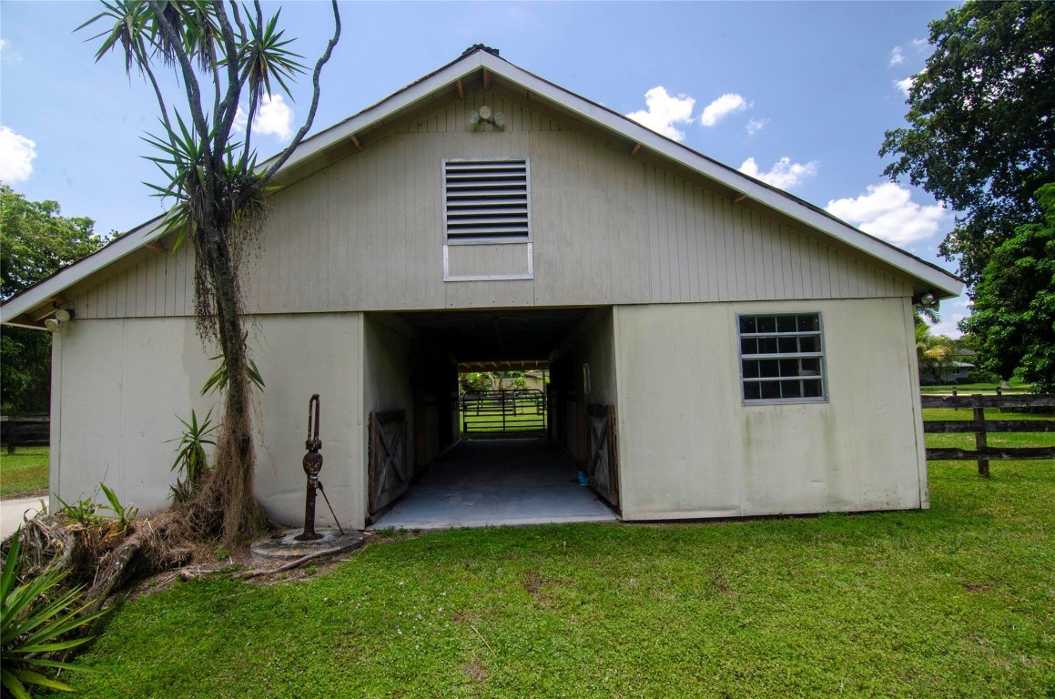 Fla Fruit Land Co Sub 1 - Land