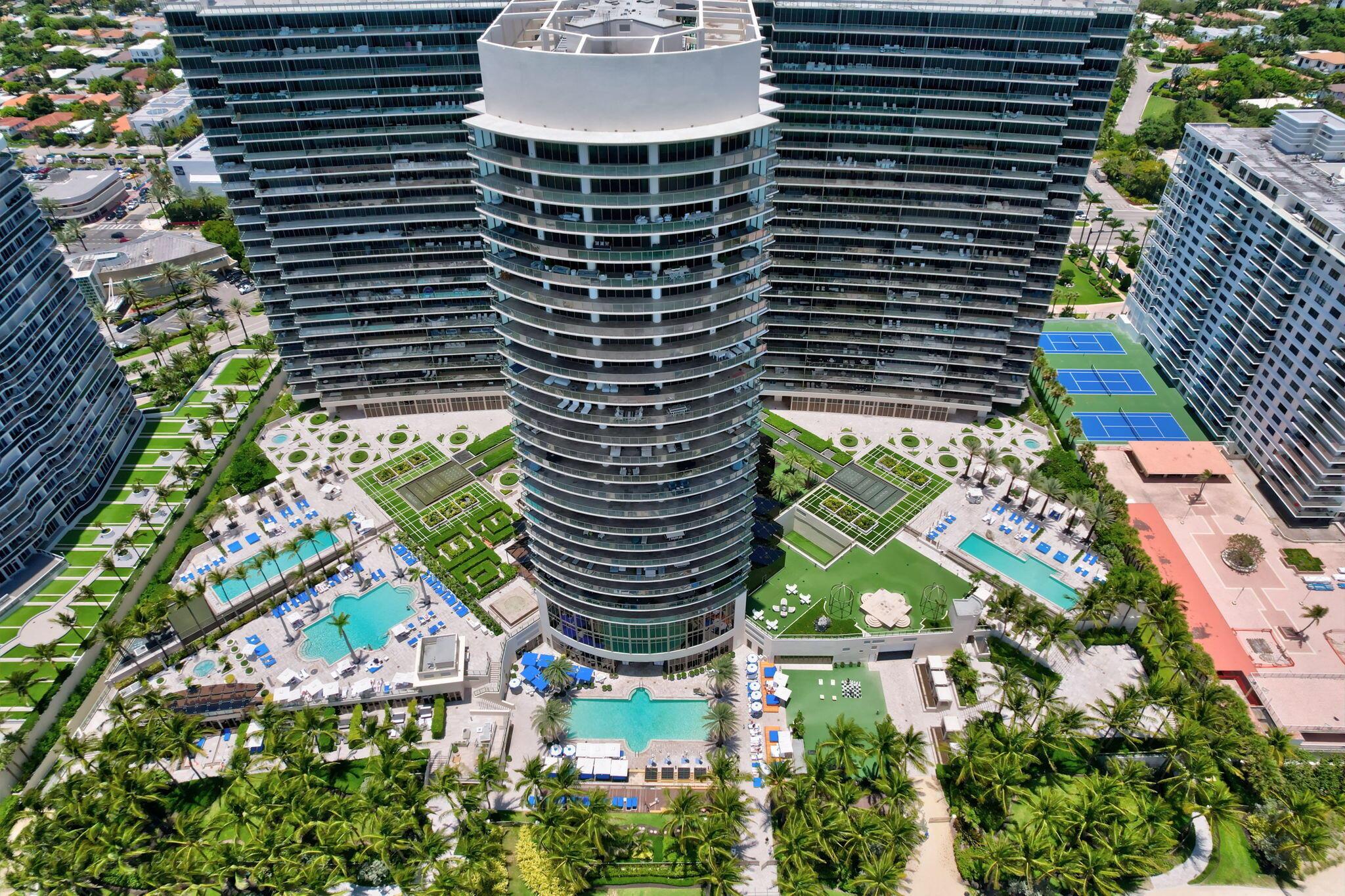 St. Regis Bal Harbour - Residential