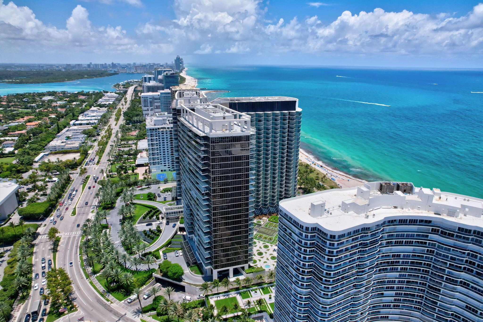 St. Regis Bal Harbour - Residential