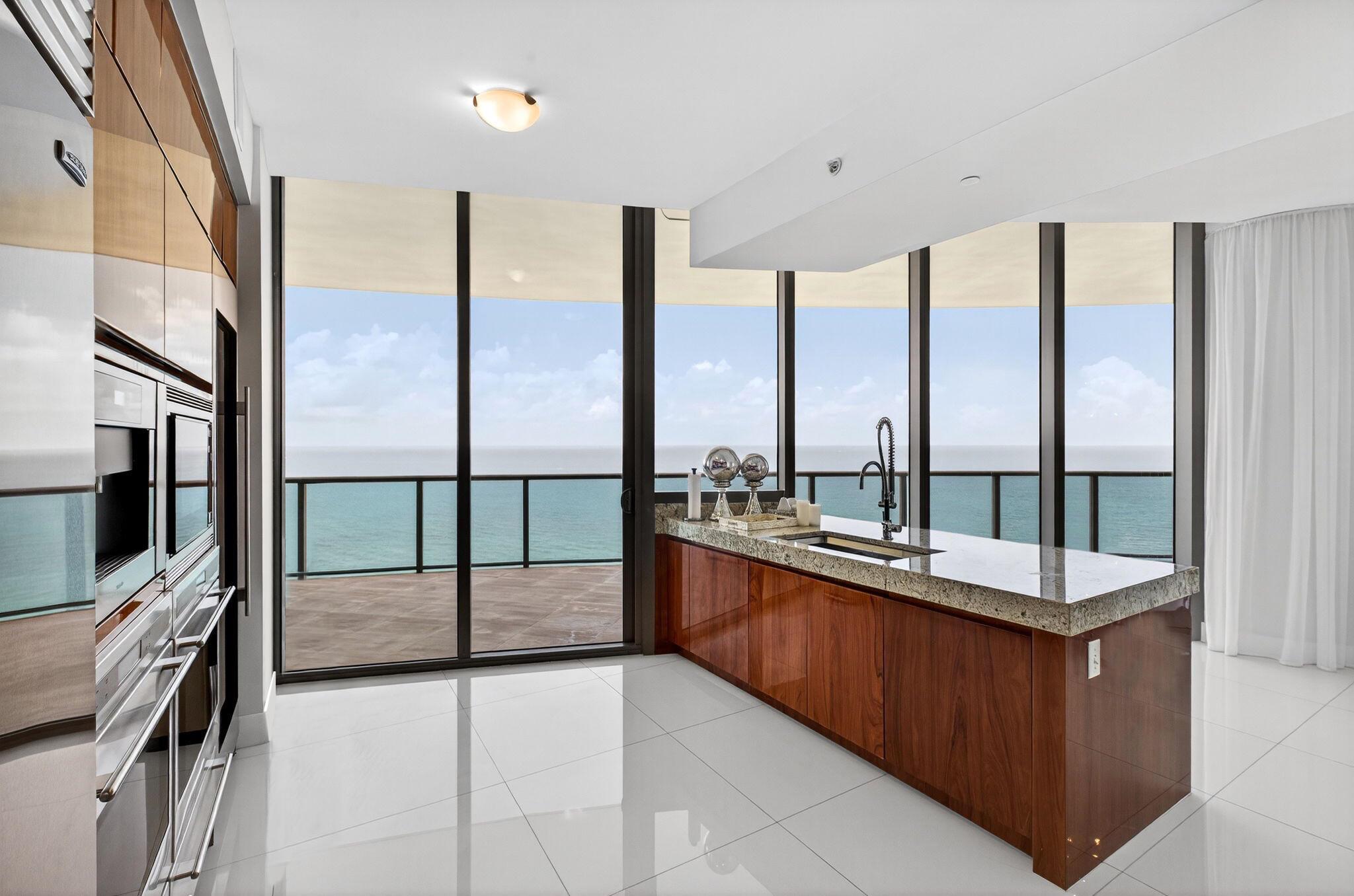 St. Regis Bal Harbour - Residential