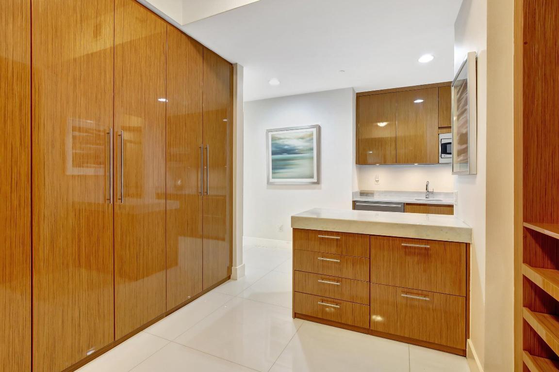 St. Regis Bal Harbour - Residential