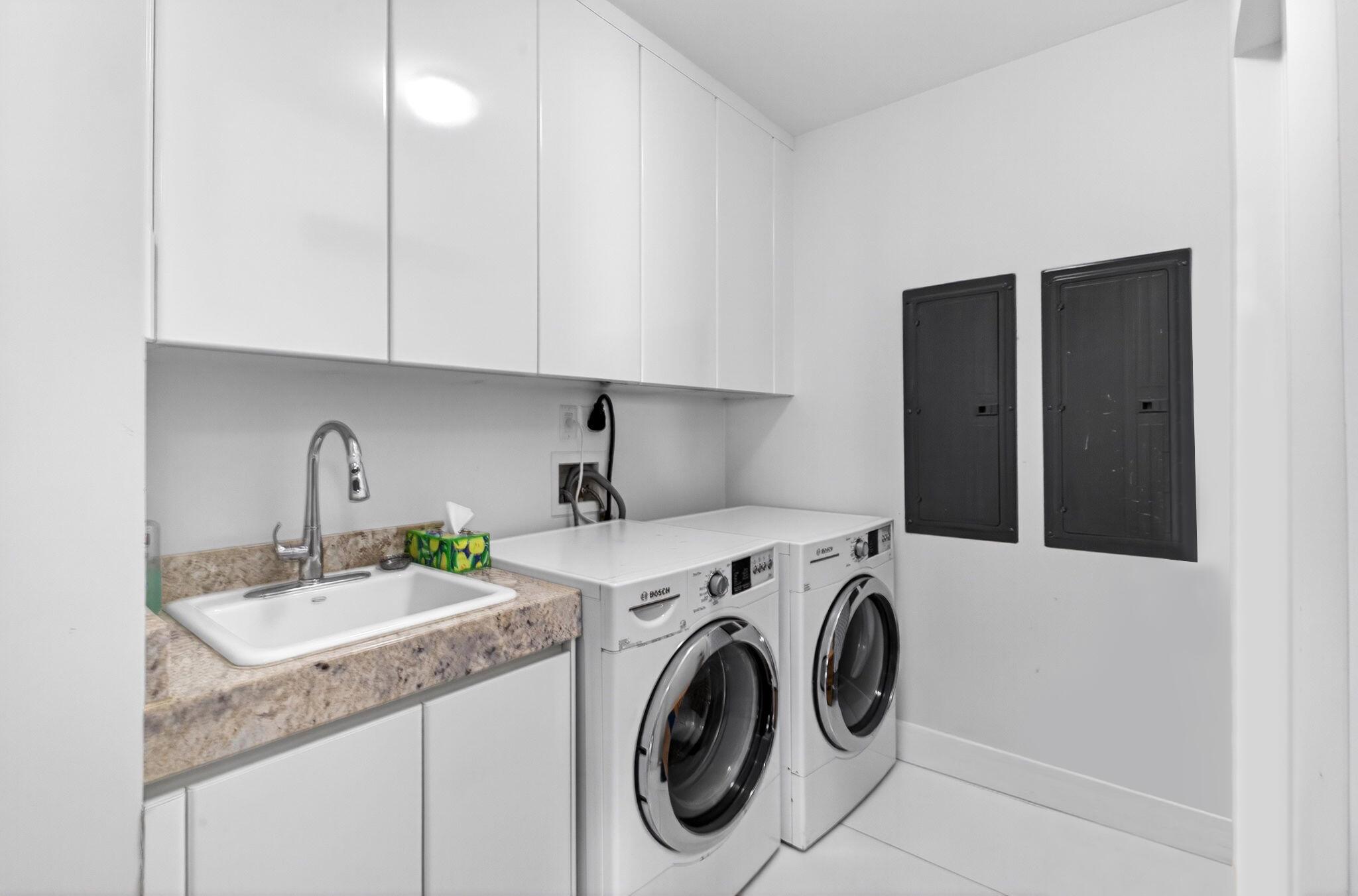 St. Regis Bal Harbour - Residential