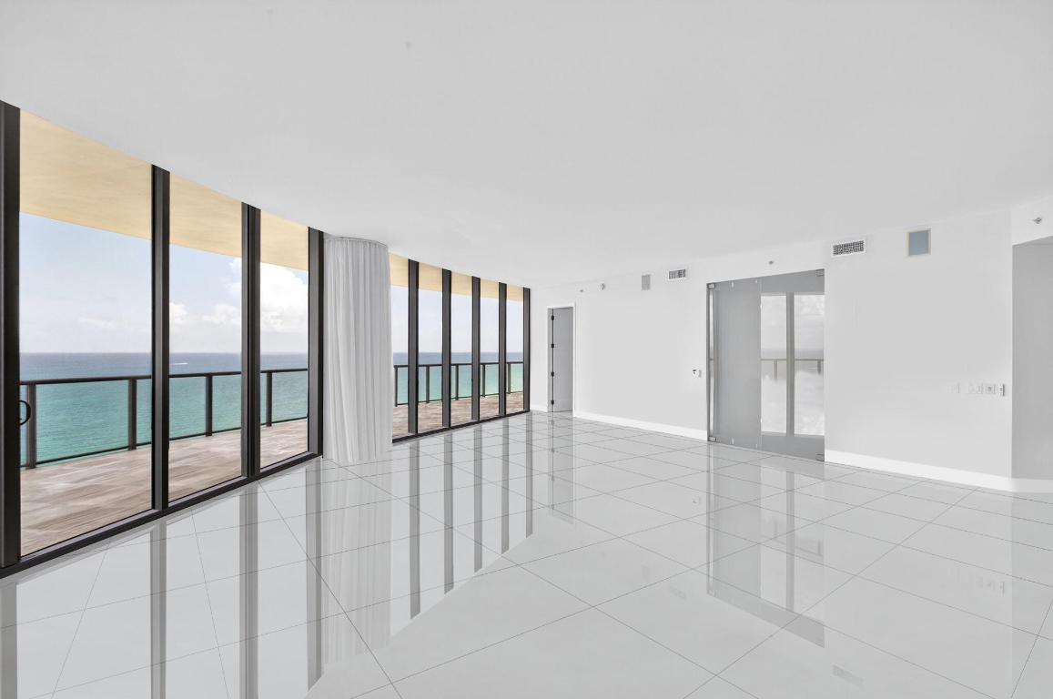 St. Regis Bal Harbour - Residential