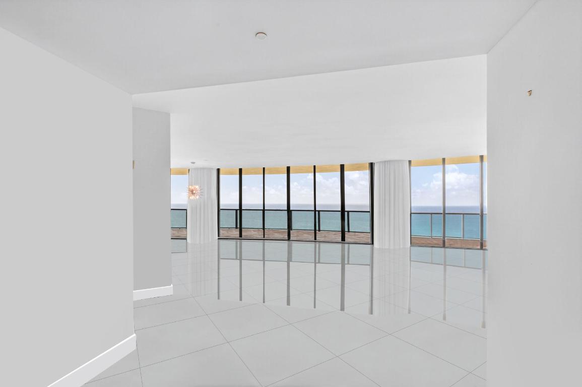 St. Regis Bal Harbour - Residential