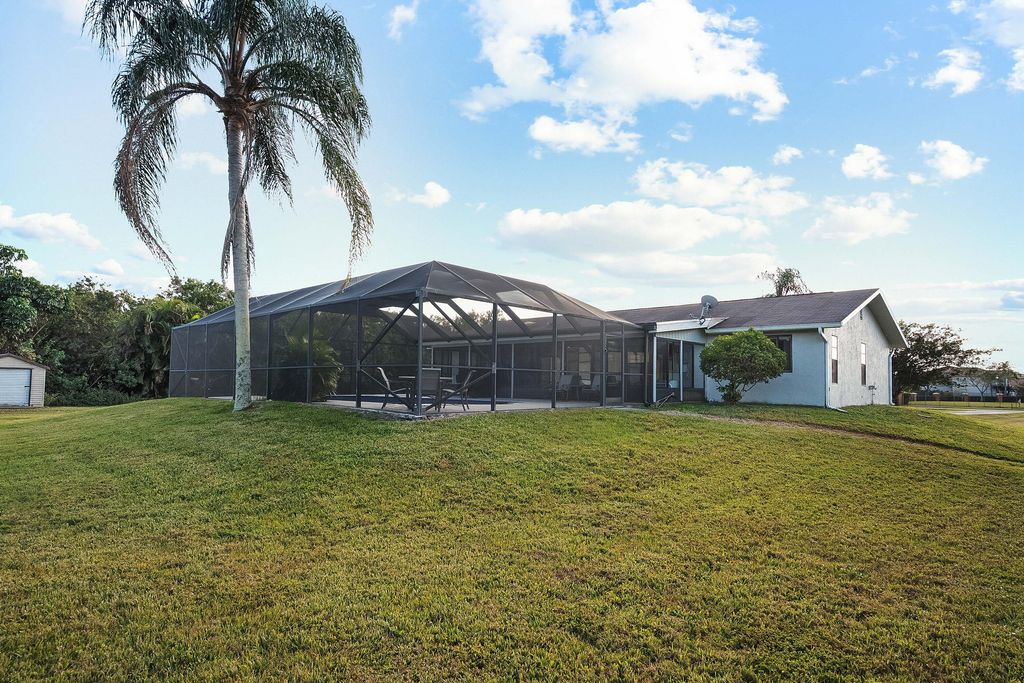 Photo of 6259 SE Ault Avenue, Stuart, FL 34994 (MLS # R11063890)
