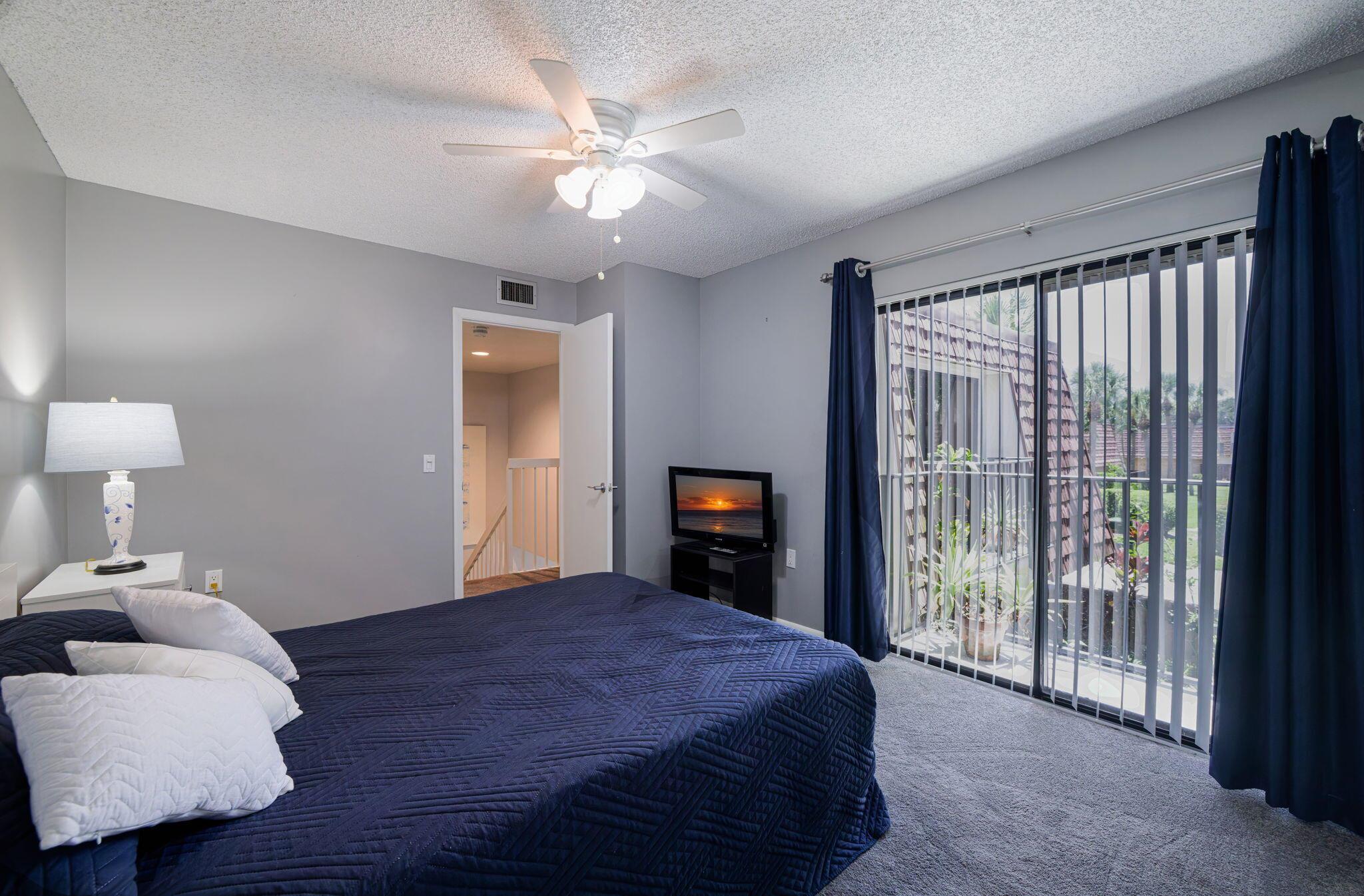 SUNSET TRACE AT MARTIN DO - Residential