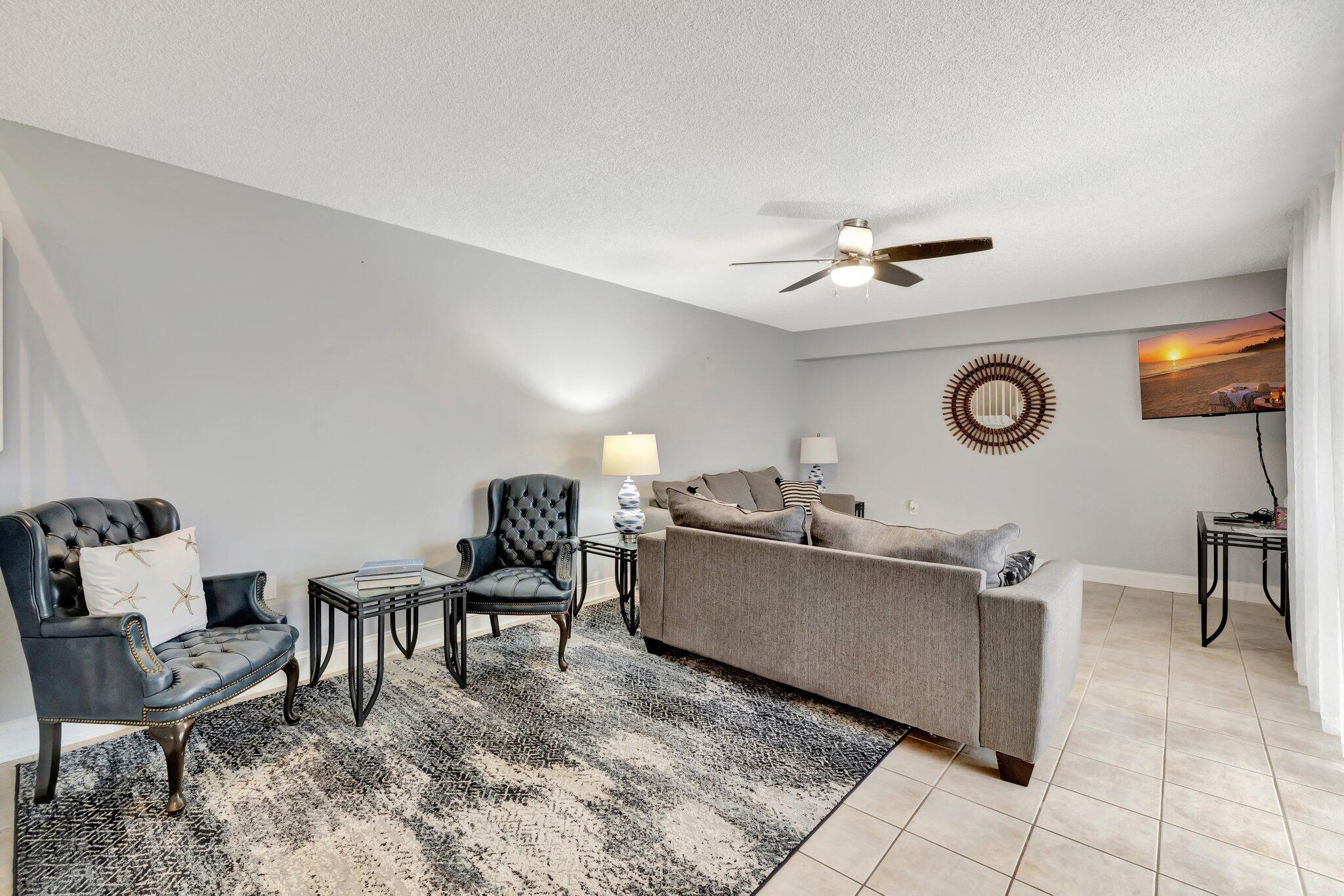 SUNSET TRACE AT MARTIN DO - Residential