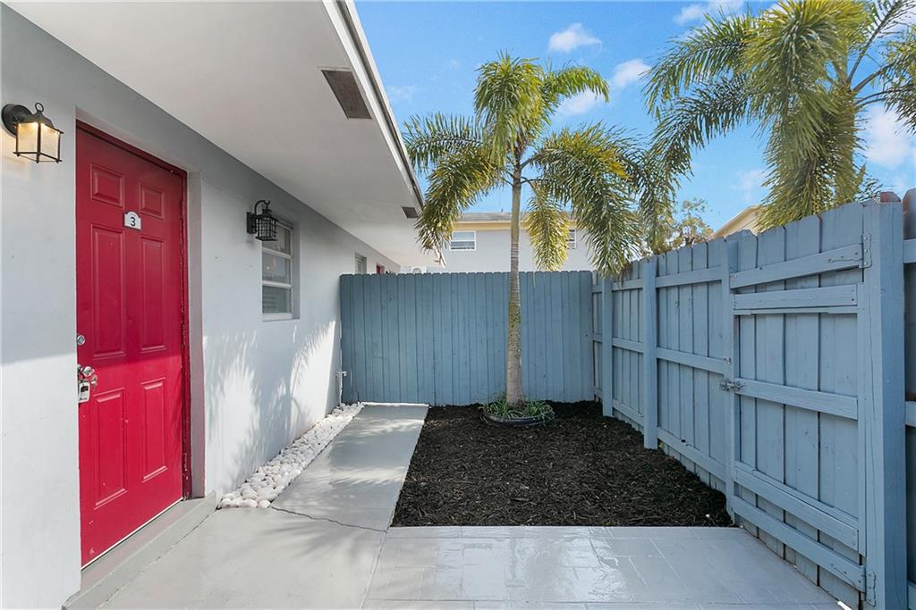 Riverside 2 1-104 D - Residential Lease