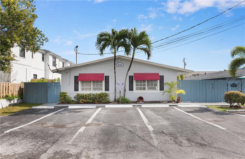 Riverside 2 1-104 D - Residential Lease