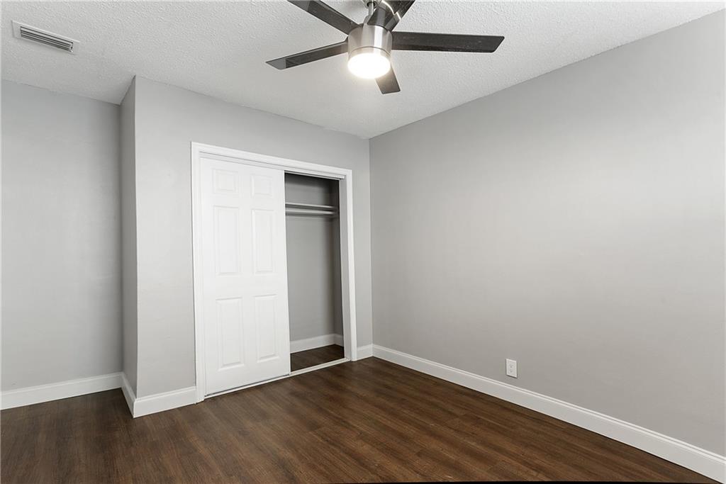 Riverside 2 1-104 D - Residential Lease