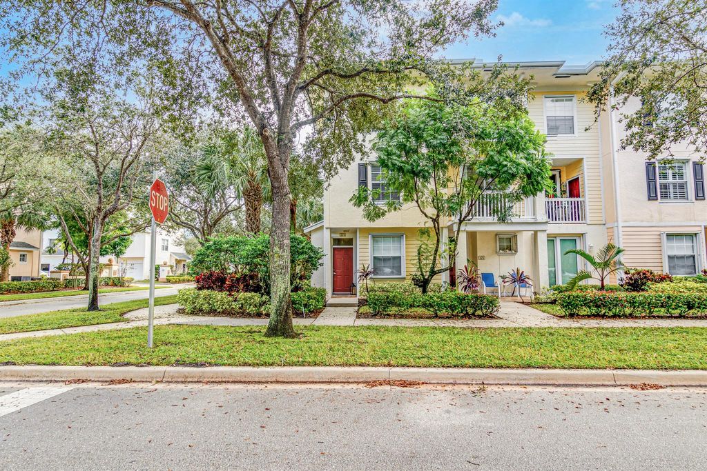 Photo of 175 Galicia Way #201, Jupiter, FL 33458 (MLS # R10870818)