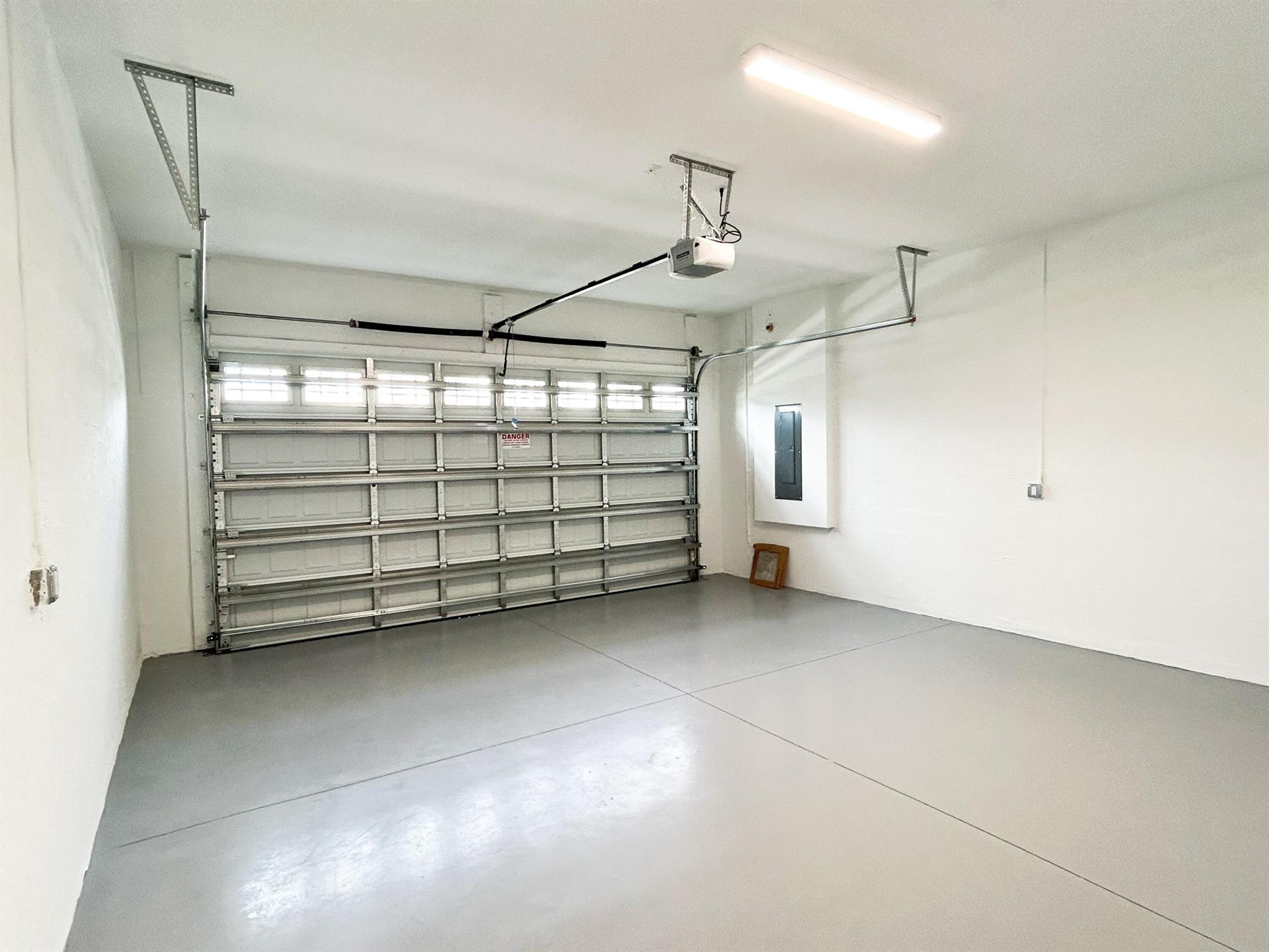 ORCHARDS OF WESTLAKE - Residential Lease