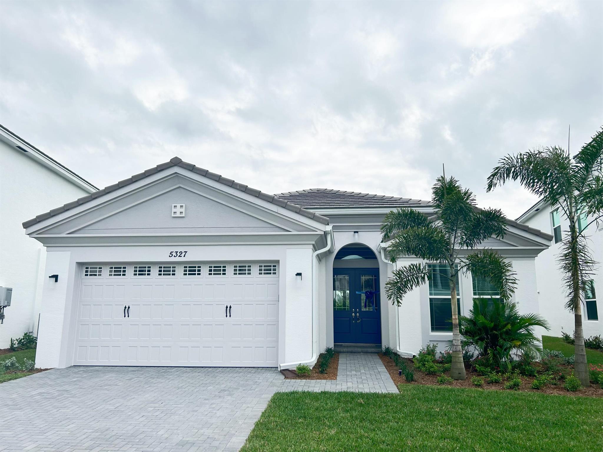 ORCHARDS OF WESTLAKE - Residential Lease