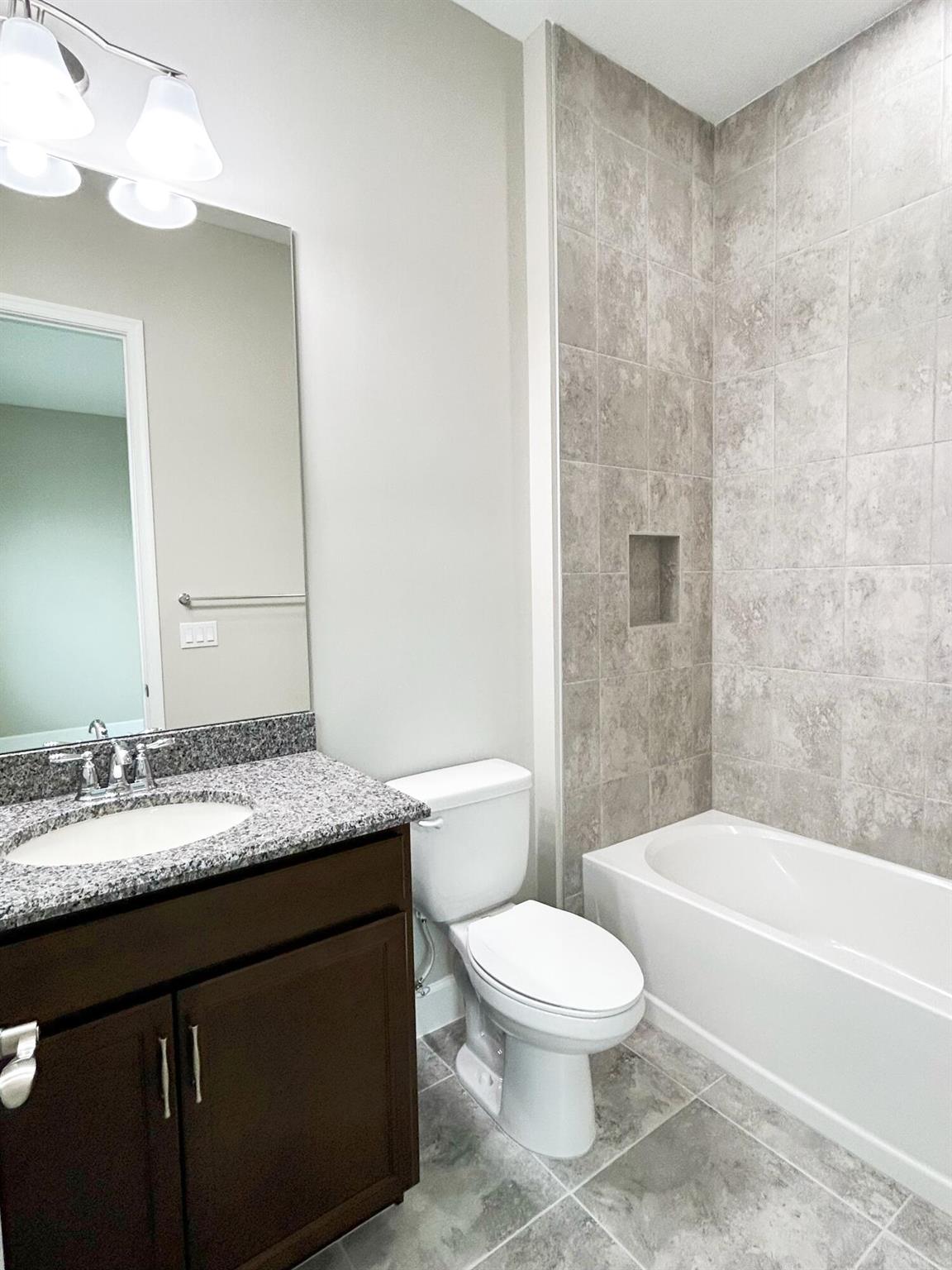 ORCHARDS OF WESTLAKE - Residential Lease