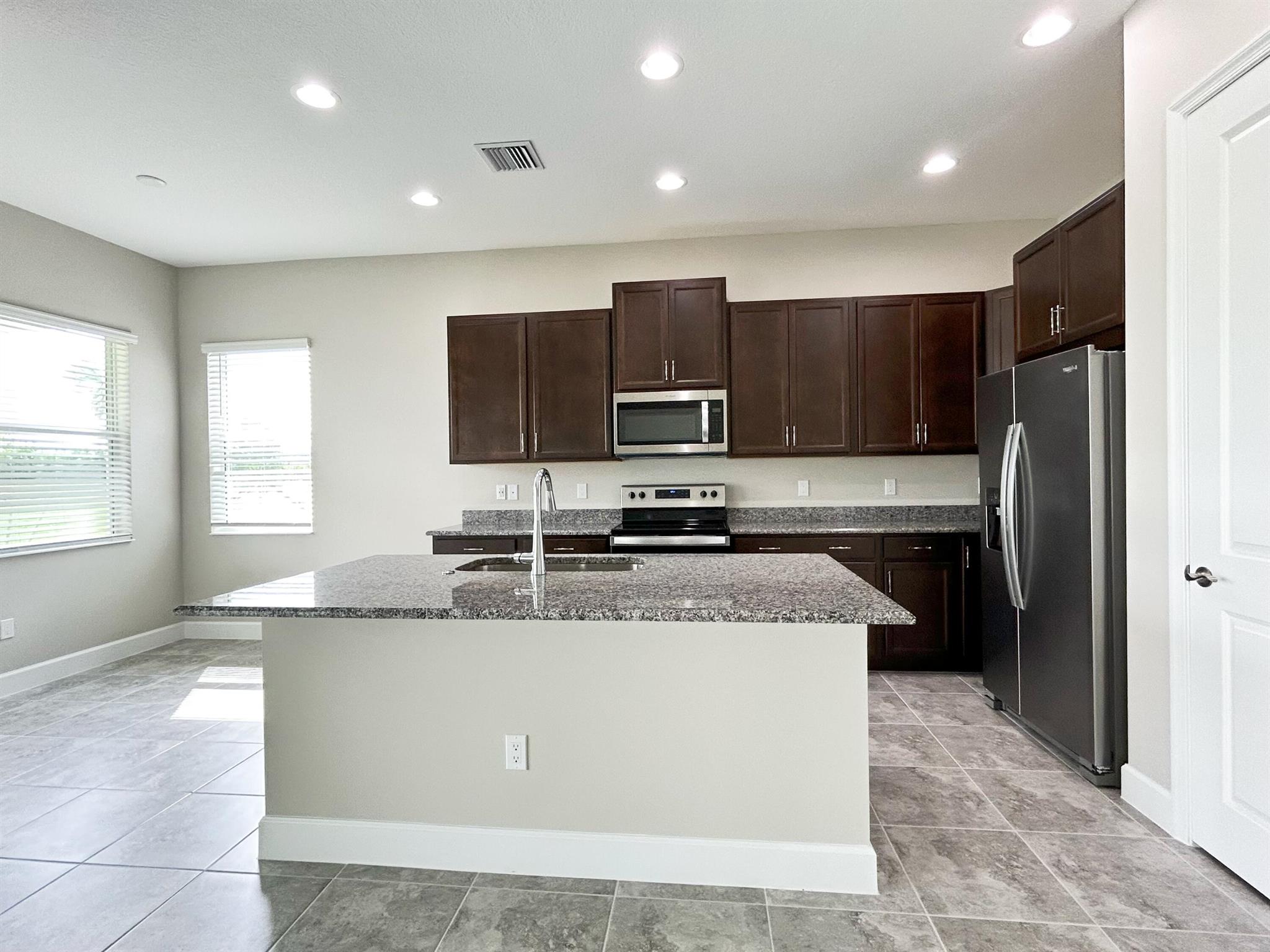 ORCHARDS OF WESTLAKE - Residential Lease
