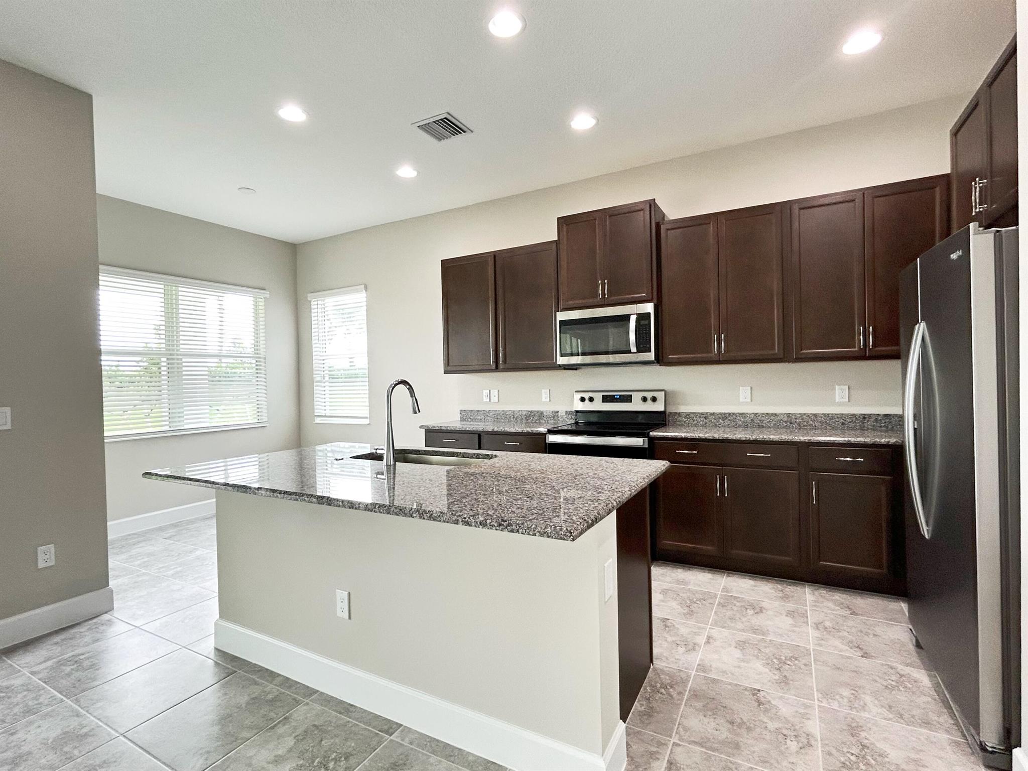 ORCHARDS OF WESTLAKE - Residential Lease