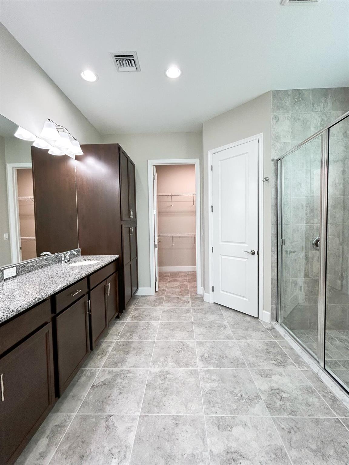 ORCHARDS OF WESTLAKE - Residential Lease