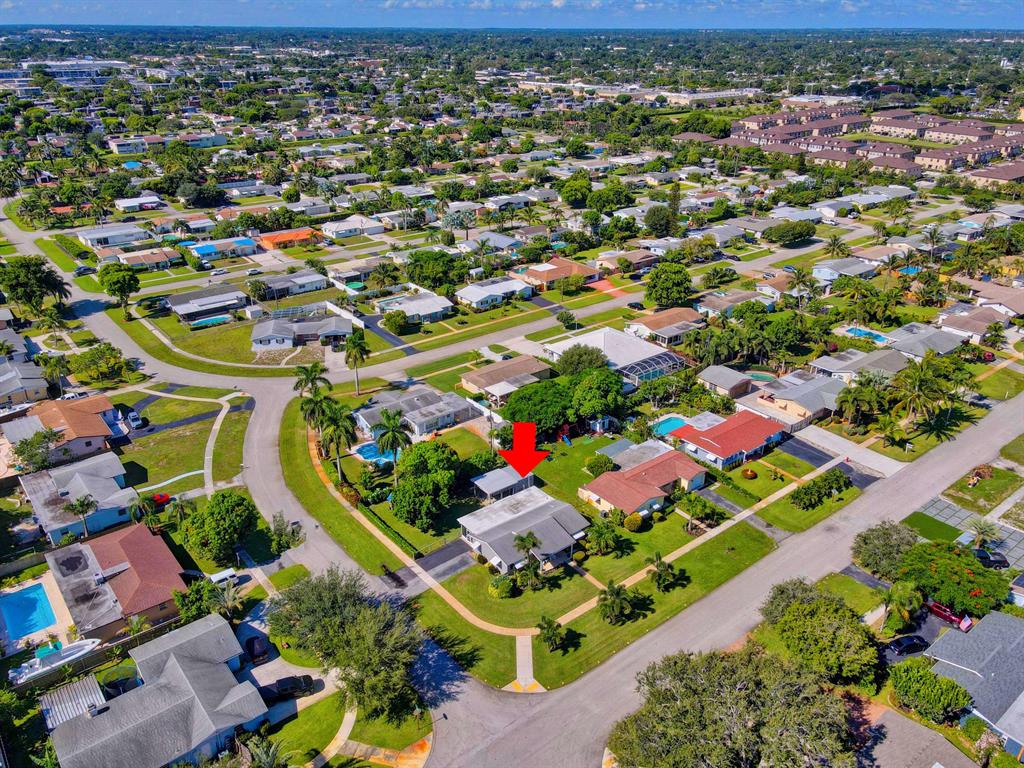 BAHAMA HEIGHTS - Residential