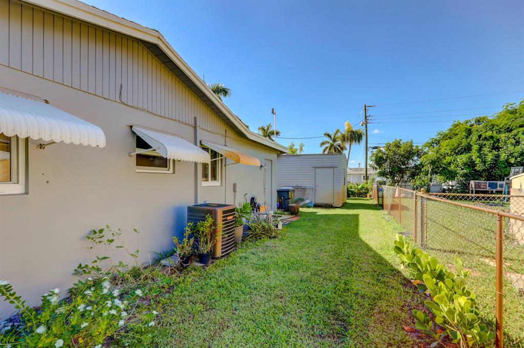 BAHAMA HEIGHTS - Residential