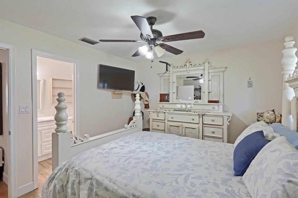 BAHAMA HEIGHTS - Residential