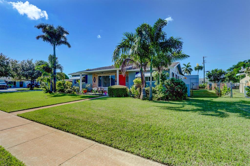 BAHAMA HEIGHTS - Residential