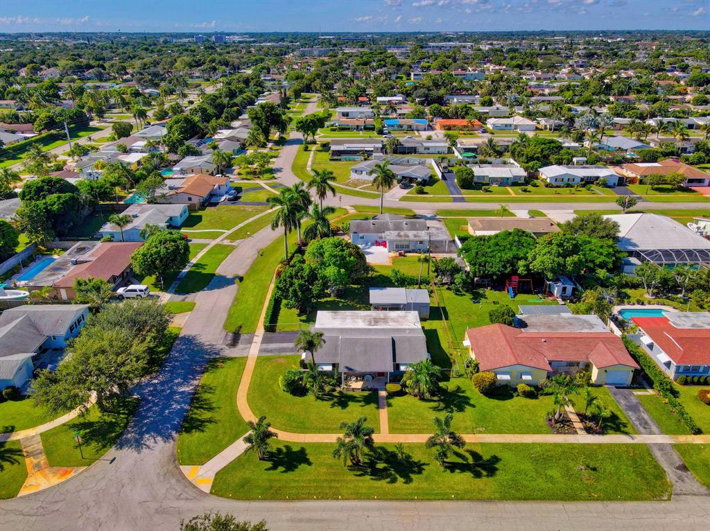 BAHAMA HEIGHTS - Residential