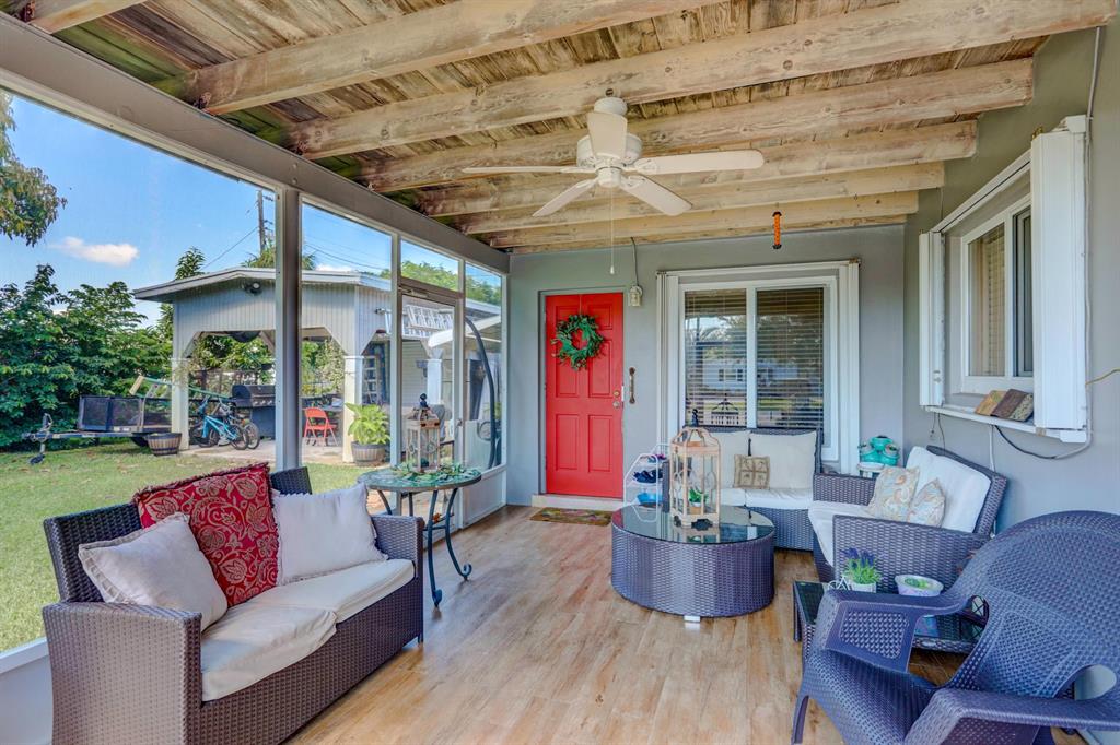 BAHAMA HEIGHTS - Residential