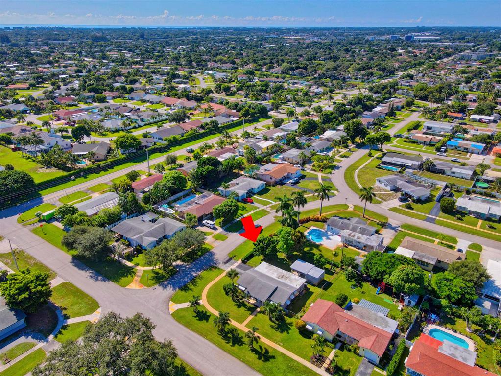 BAHAMA HEIGHTS - Residential