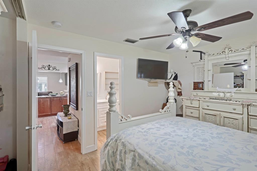 BAHAMA HEIGHTS - Residential