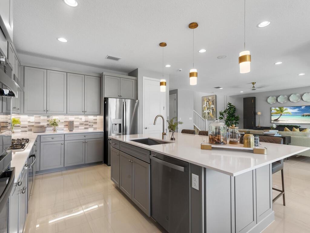 ARDEN PUD POD G SOUTH - Residential