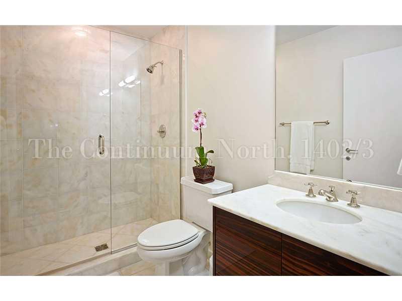 Continuum on South Beach - Residential