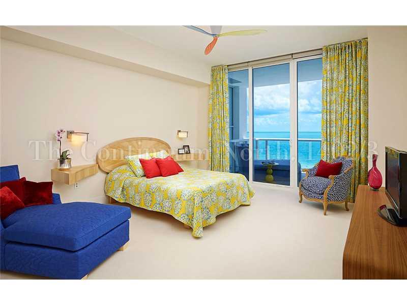 Continuum on South Beach - Residential