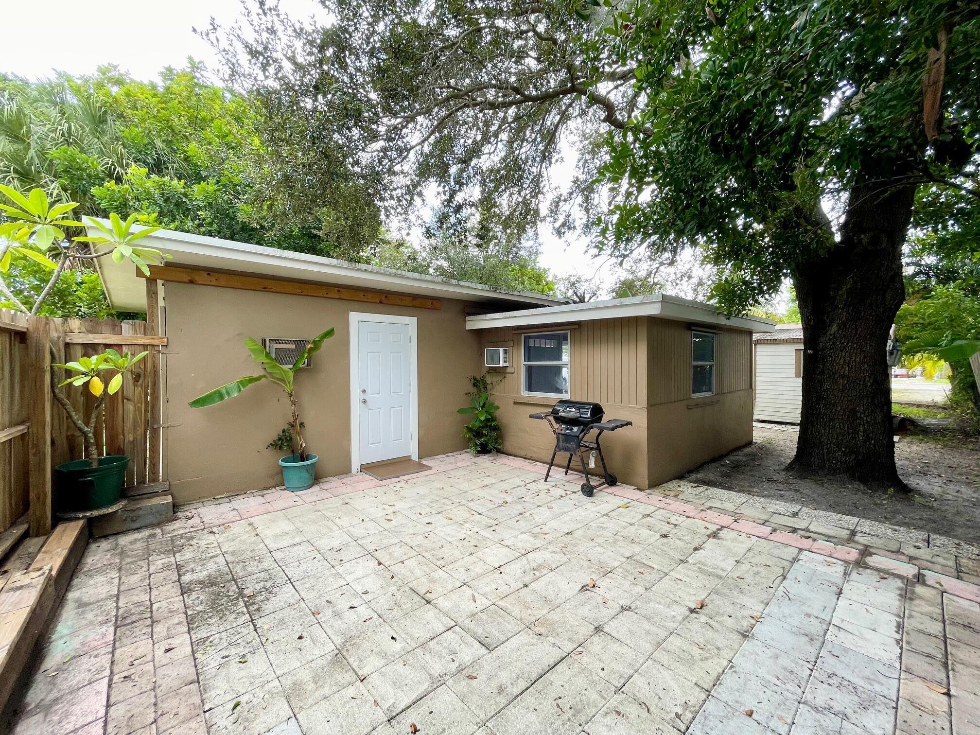 Croissant Park - Residential Lease